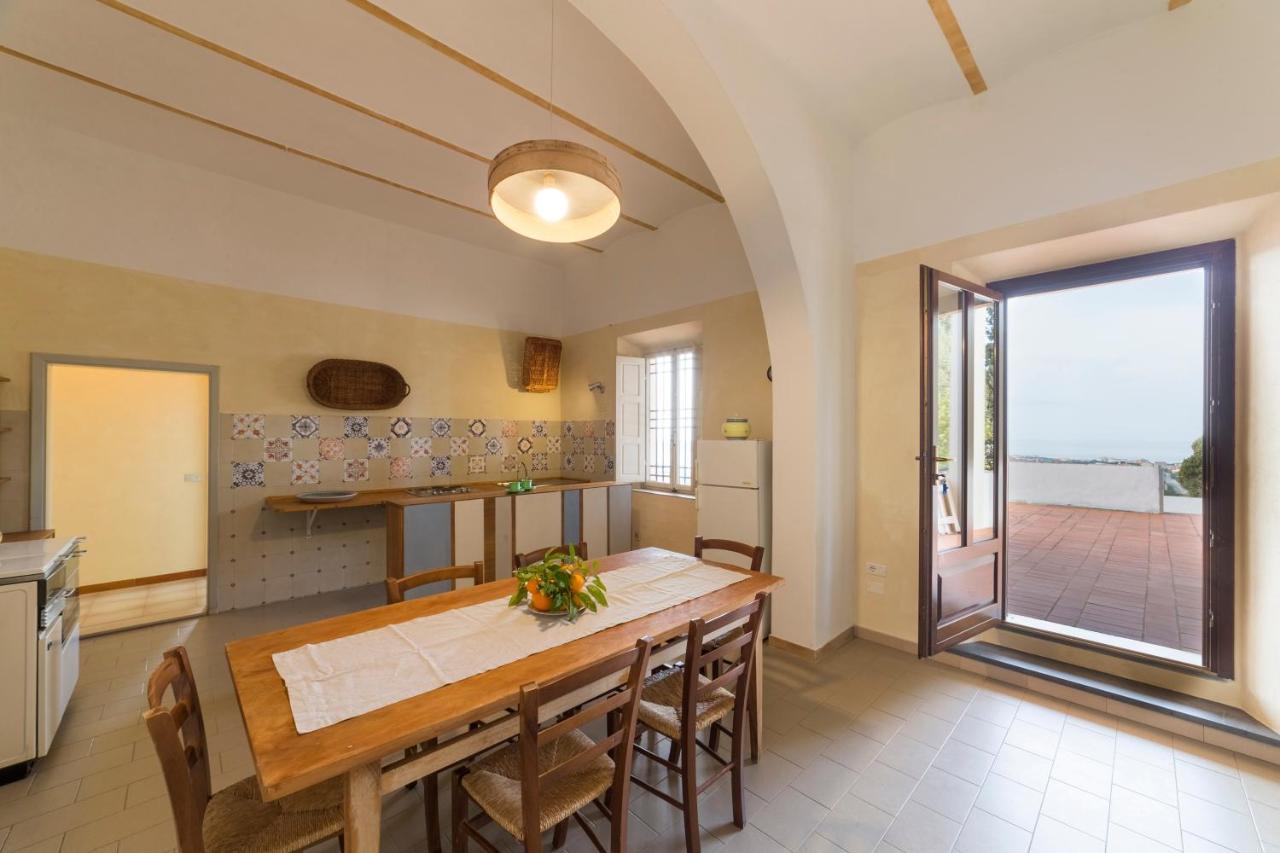Agriturismo Ss Annunziata San Vincenzo Exteriör bild